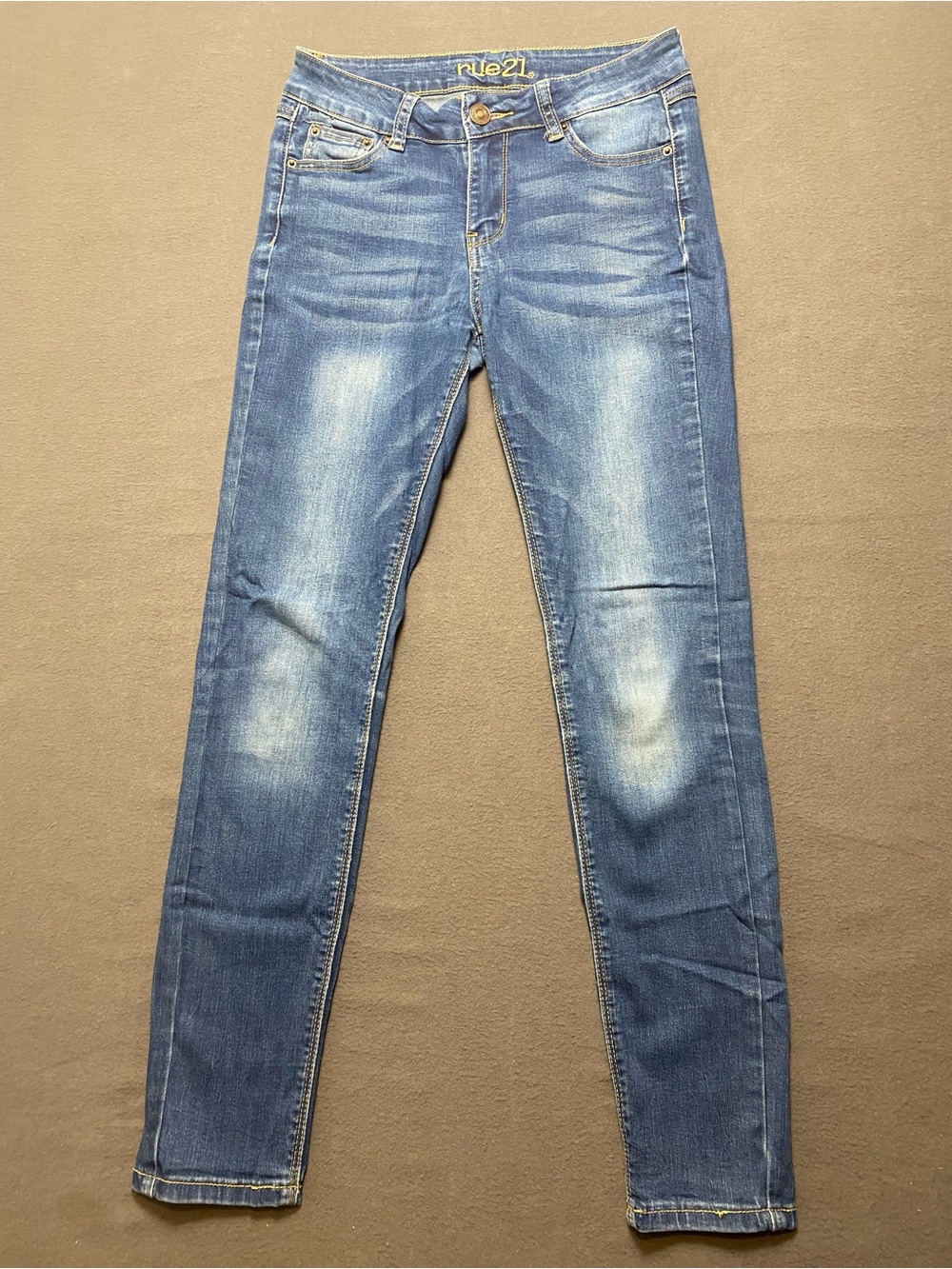Rue21 Women’s Size 4R Skinny Faded Blue Denim Jeans